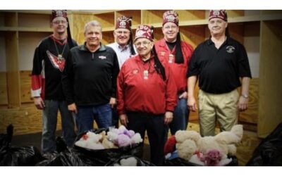 Wings-Shriners-Fans Donate To Shriners Hospitals