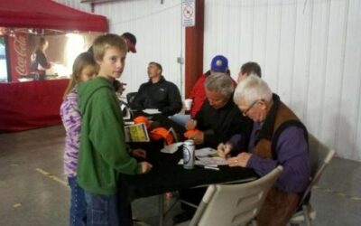 Wings Fans Meet Celebrities!