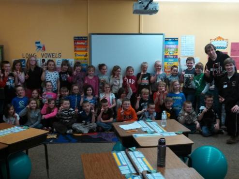Wings Read to Groton Grade School