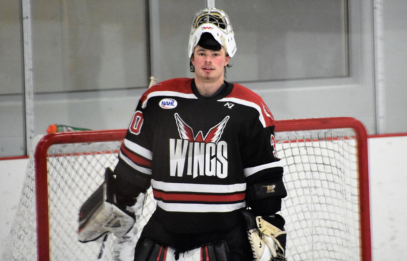 Wings Sweep Minot, Head Into Christmas Break In 1st Place!