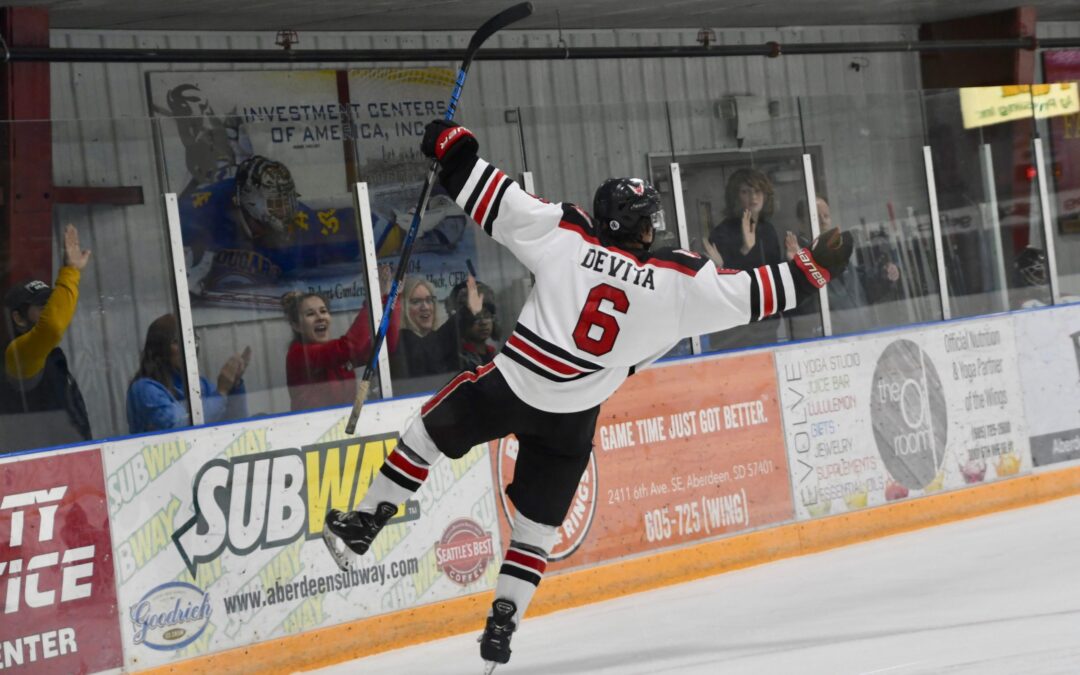 Wings blank St. Cloud 10-0 to sweep the weekend