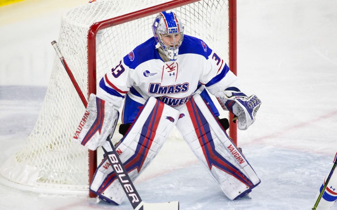 Former Wing named to Mike Richter Watch List