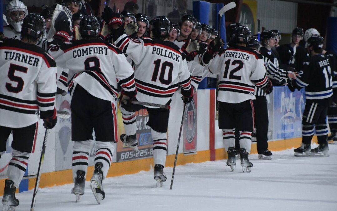 Wings Earn Weekend Split at Home Vs St. Cloud