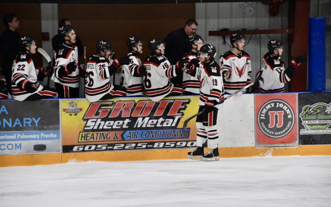 Wings Sweep Mallards in First Meeting of the Season!