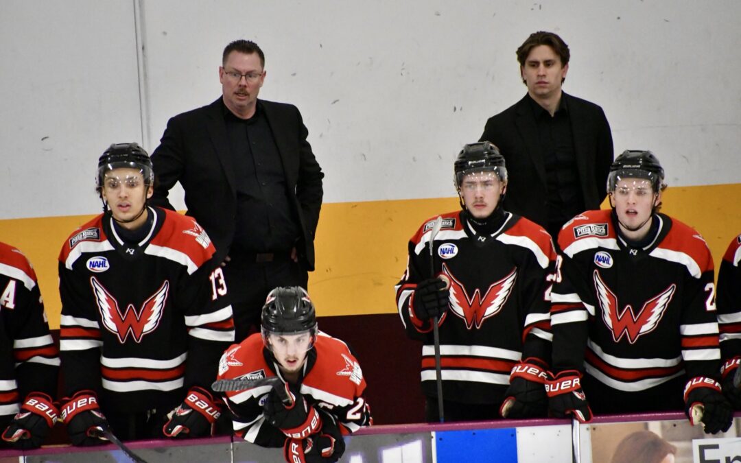 Weekend Recap: Wings Split Weekend VS Bruins in Austin, MN